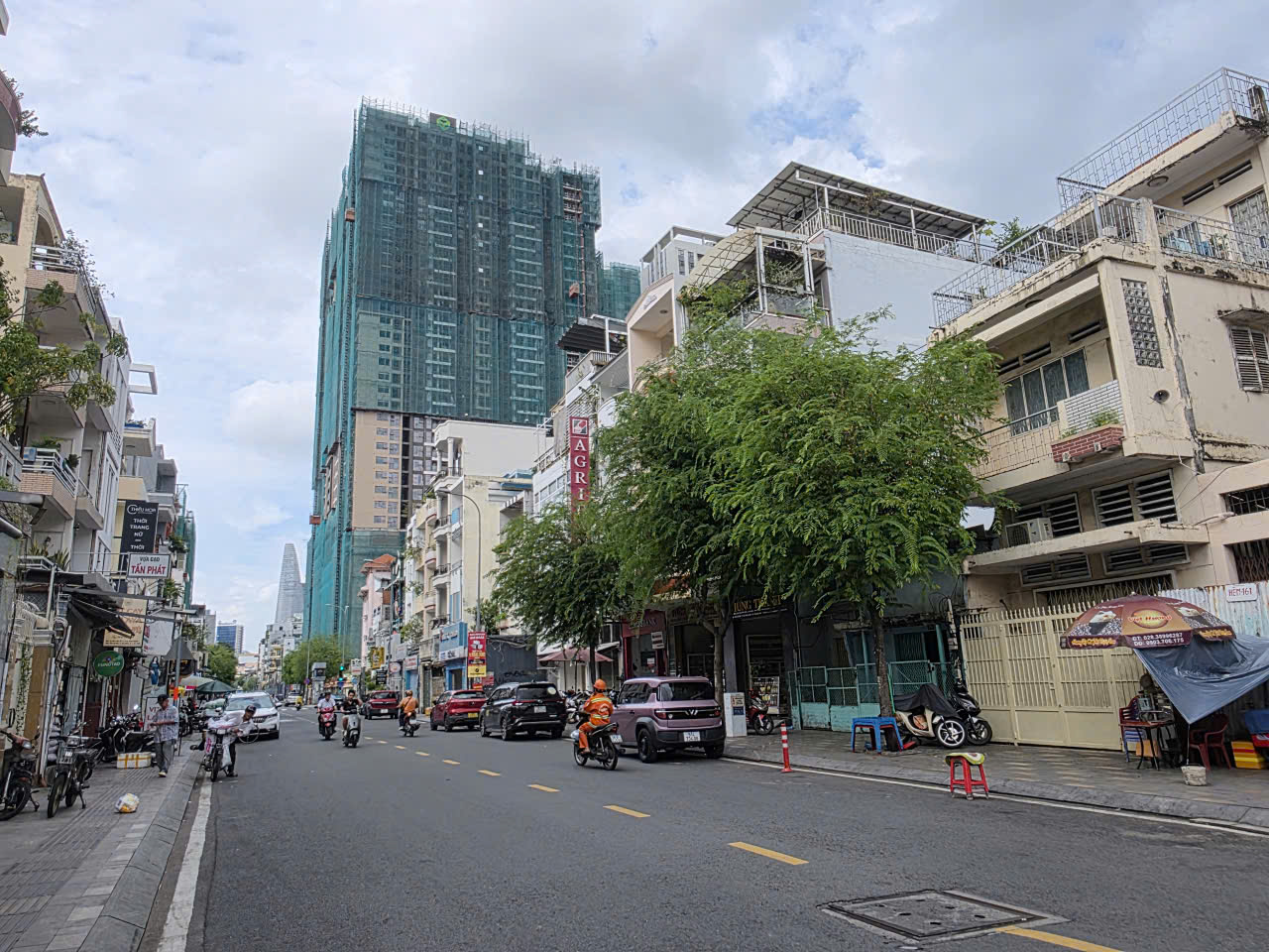 Đường Cô Bắc Q1